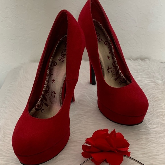 Brash Shoes - Brash Red High Heels Size 5